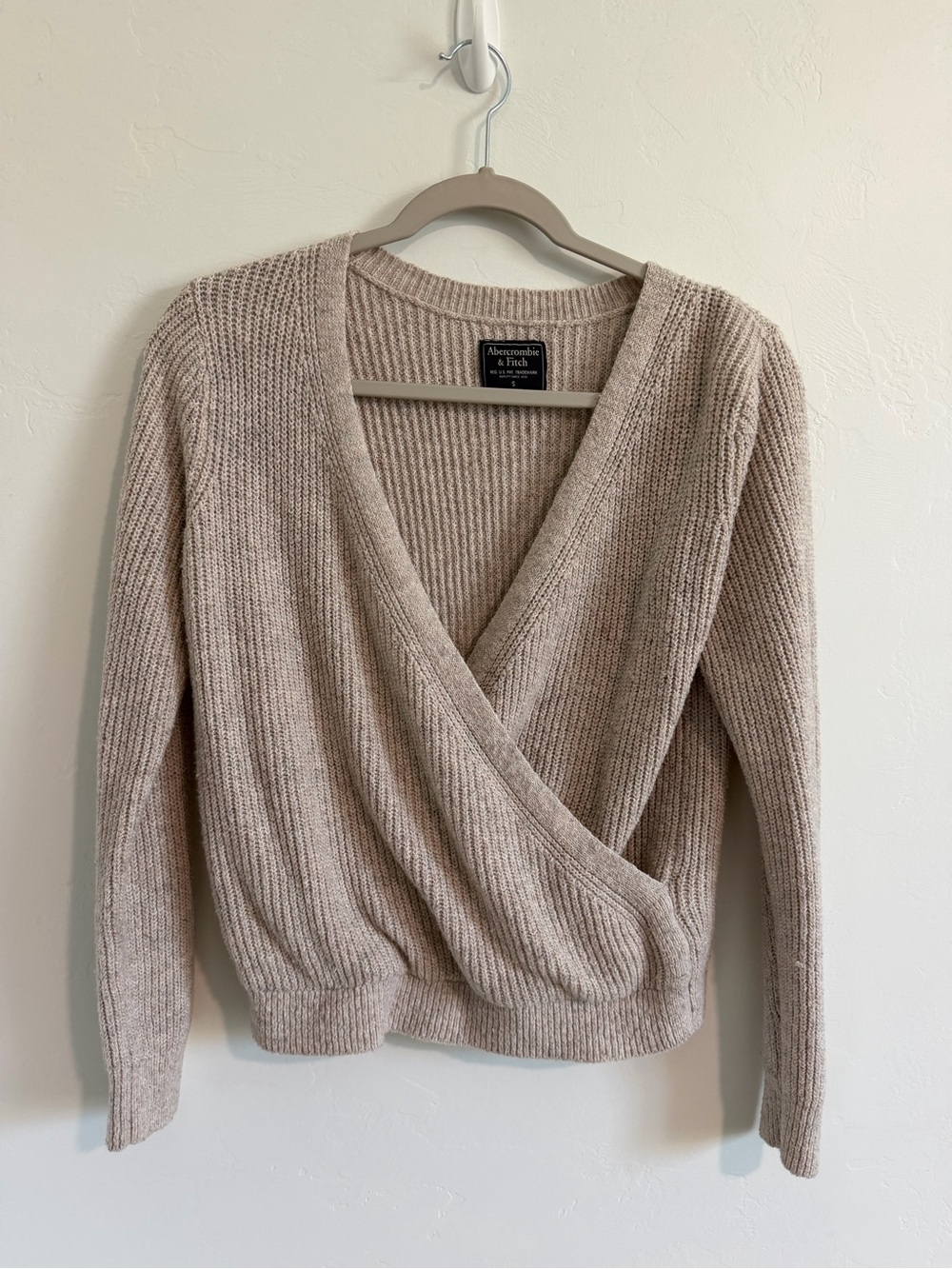 Abercrombie & Fitch Wrap Front Knit Sweater Size Small Beige Oatmeal Y2K